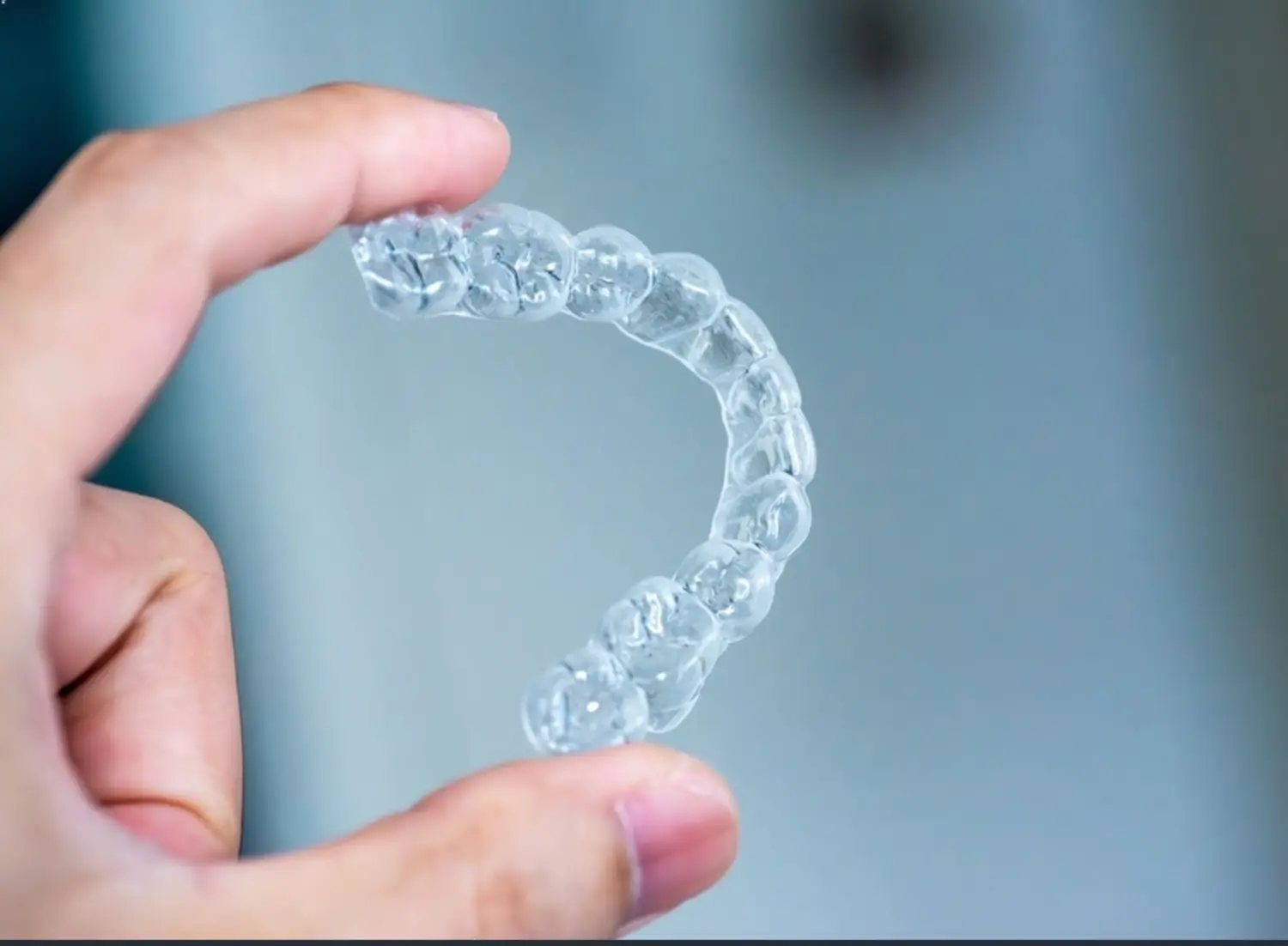 How many days does Invisalign hurt?